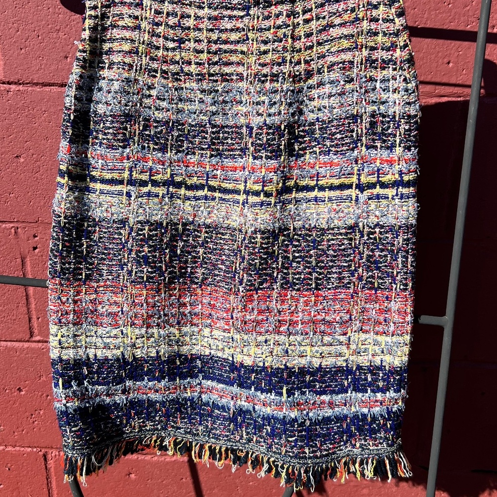St John tweed stripped sparkle knit eyelash skirt with a fringed bottom, size 2